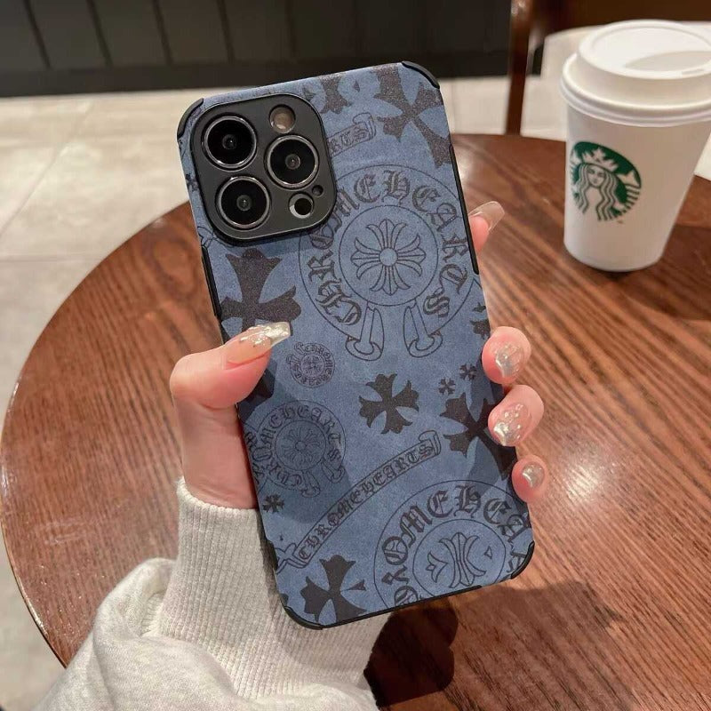Suede Chromo Heart Phone Case Applicable to iPhone14ProMax Apple 13 mobile phone case 12 new 11 small men and women 14Pro personalized suede soft cover 14Plus