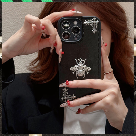 Personality Trend Chrome Heart PU Leather Phone Case For iPhone